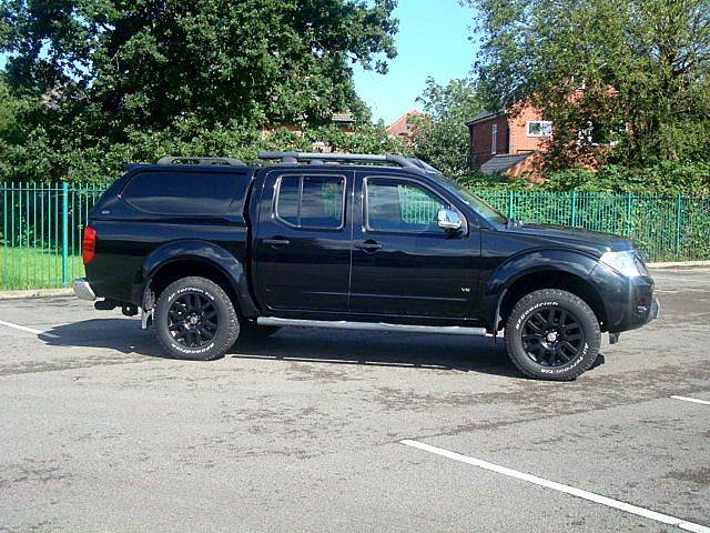 2014 Nissan Navara Double Cab Pick Up Outlaw 3.0dCi V6 231 4WD Auto