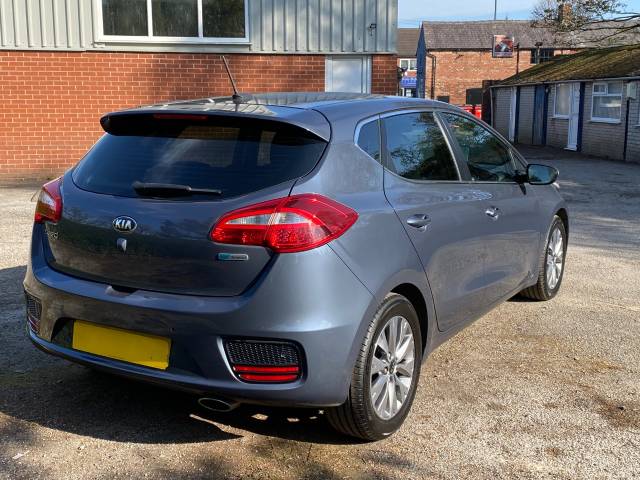 2016 Kia Ceed 1.6 CRDi ISG 3 5dr DCT