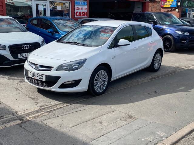 2015 Vauxhall Astra 1.4i 16V Excite 5dr
