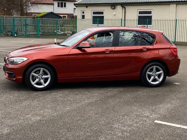 2017 BMW 1 Series 118i [1.5] SE 5dr [Nav]