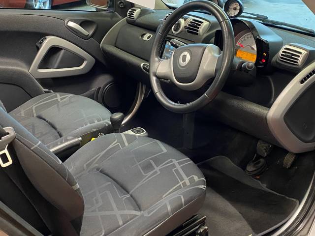 2010 Smart Fortwo Cabrio 0.8 CDI Passion 2dr Auto