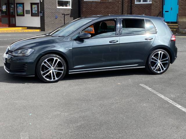 2016 Volkswagen Golf 2.0 TDI GTD 5dr
