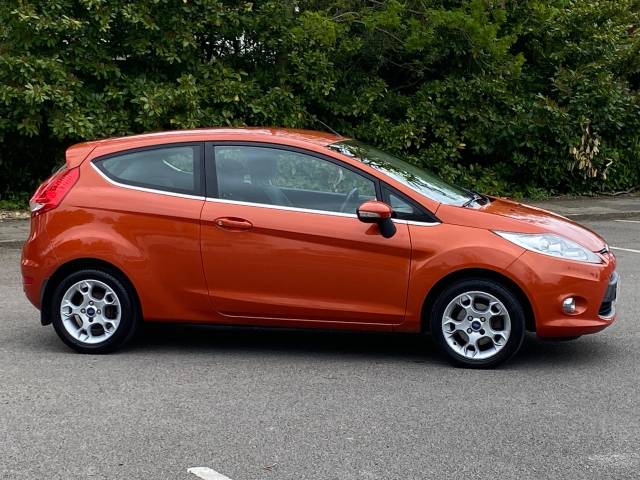2012 Ford Fiesta 1.25 Zetec 3dr [82]