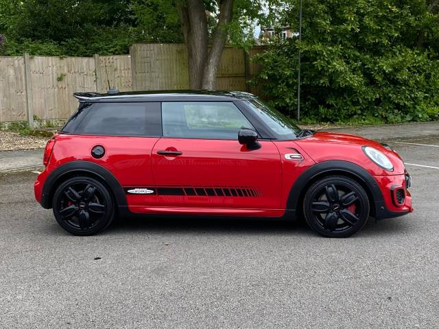 2015 Mini Hatchback 2.0 John Cooper Works 3dr Auto