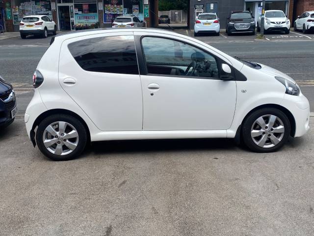 2014 Toyota Aygo 1.0 VVT-i Move with Style 5dr