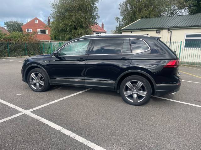 2021 Volkswagen Tiguan Allspace 2.0 TDI SEL 5dr DSG