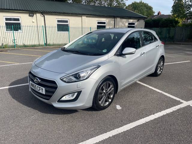 Hyundai i30 1.6 CRDi [136] Premium 5dr Hatchback Diesel Silver