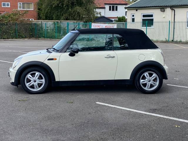 2007 Mini Convertible 1.6 Cooper 2dr Auto